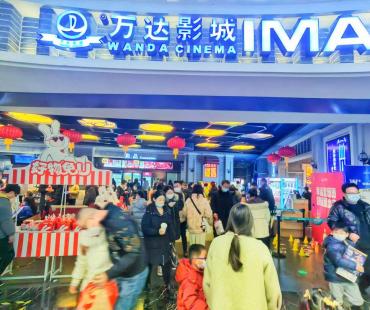 春暖•文体消费（2）｜春节你看了几部电影？影院工作人员铲爆米花铲得胳膊疼