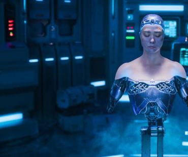 《釜山行》导演新作，Netflix放出科幻电影《静_E》最新预告