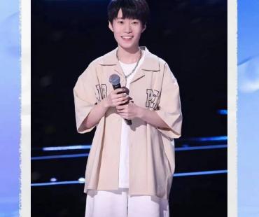 《中国好声音2022》第二期开播 李楚楚演唱《同类》加入李荣浩战队