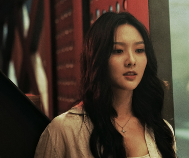 《深海大鱼》正式上线 狂暴怪兽血腥杀戮 看绝境下的赤裸人性