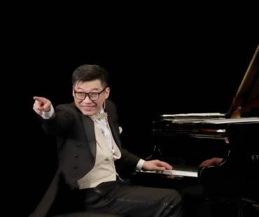 搞笑的钢琴！89年音乐喜剧人将欢乐传递给百万网友