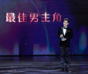 新加坡演员许瑞奇每一步都让观众印象深刻 每一次角色都出其不意