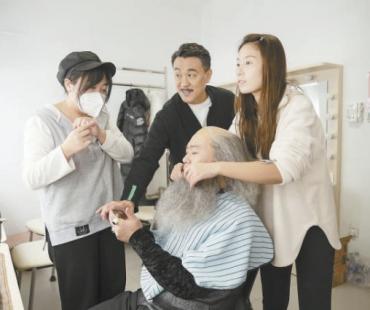 阿瑟·米勒经典剧作《代价》首次搬上中国舞台