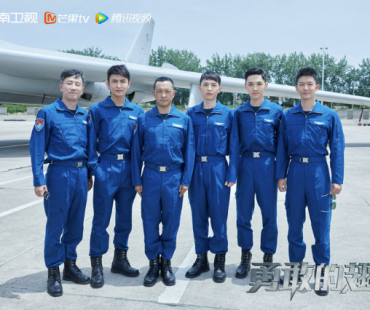 《勇敢的翅膀》高能收官！用热血青青创造了新时代中国的强军梦