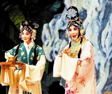 张派名剧《西厢记》赢得满堂彩