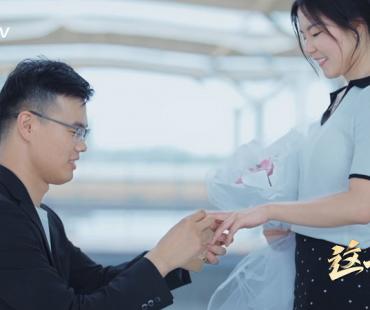 微纪录片《这十年》走近高铁建设者赵京