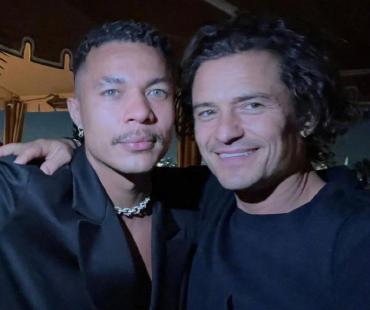 力破争议！《指环王》电影剧集“精灵”演员合影