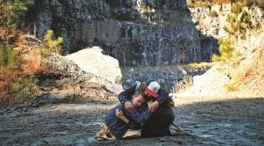 《怪奇物语》尴尬地夹在青少年和成人的缝隙之间