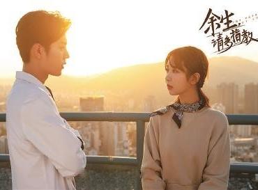 杨紫：适应成人世界审美标准的代价