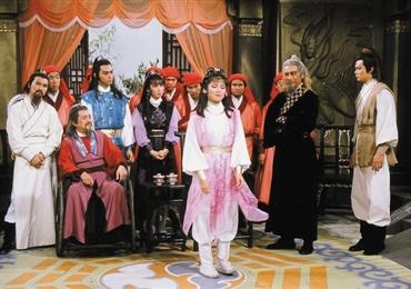 “前卫”的香港电视剧为内地打开一扇窗